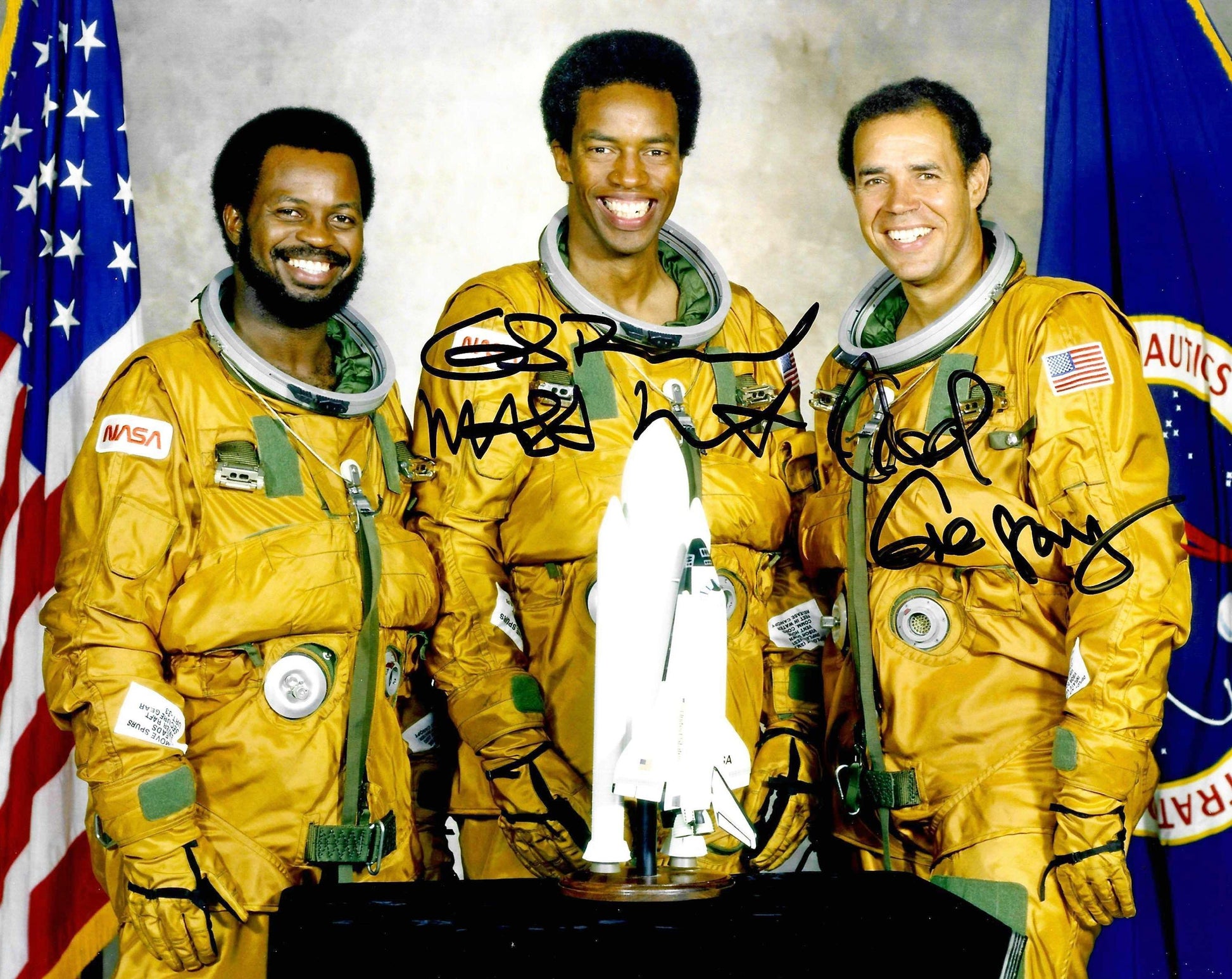 First African-American astronauts 8x10'' photo - handsigned by Gregory and Bluford