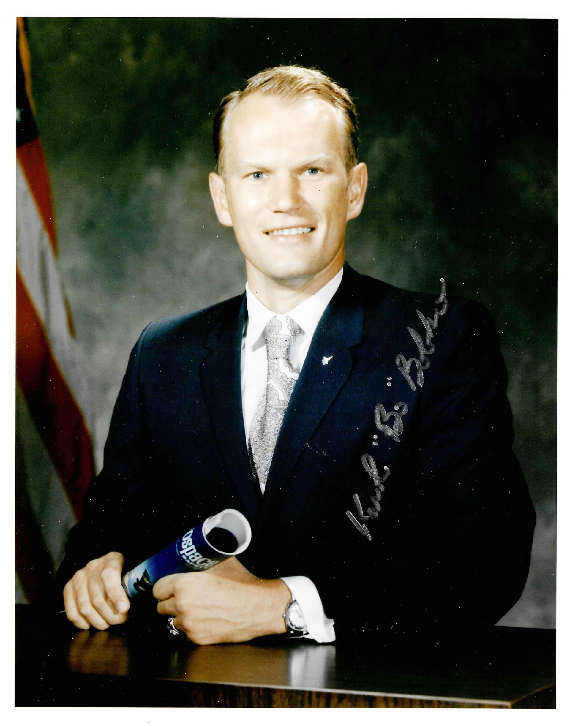 Astronaut Karol "Bo" Bobko 8x10'' handsigned vintage photo