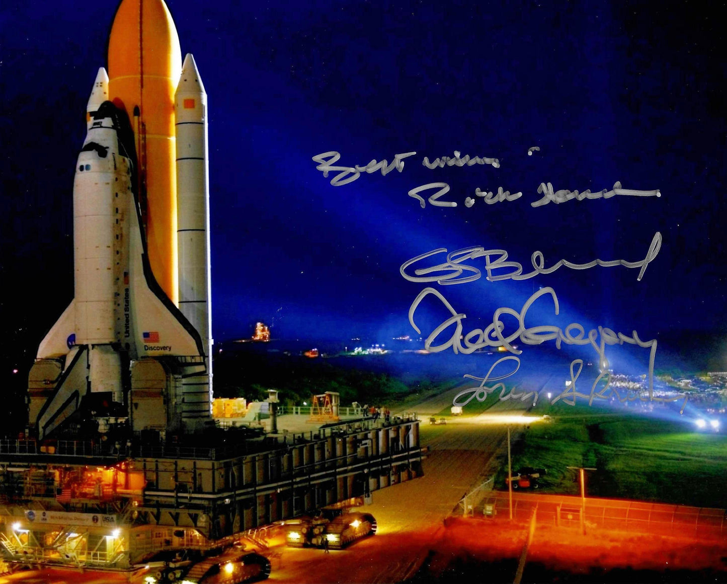 Space Shuttle Rollout photo 8x10'' handsigned by Hauck, Bluford, Gregory & Shriver