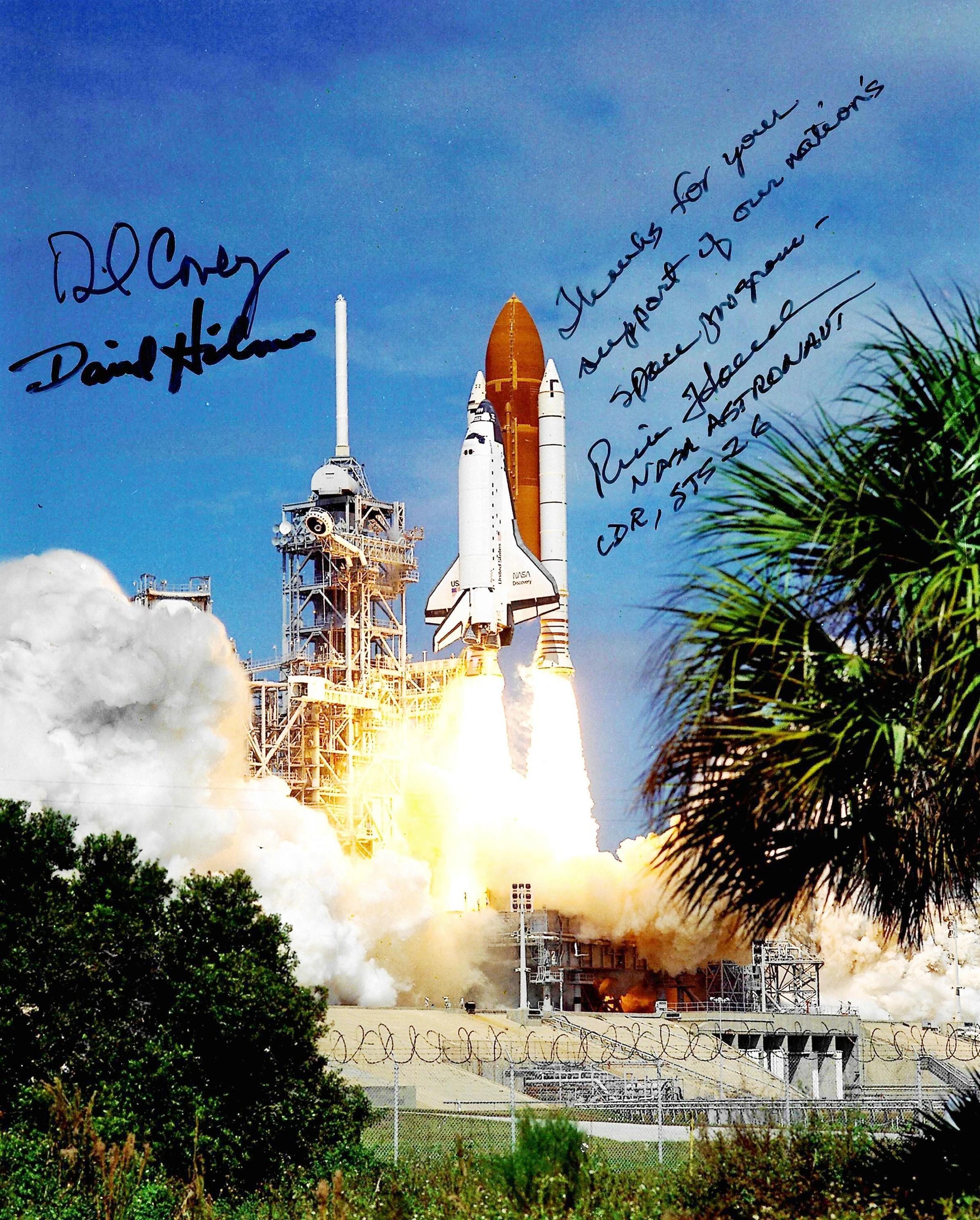 Space Shuttle mission STS-26 launch 8x10'' photo - handsigned by Covey, Hilmers & Hauck