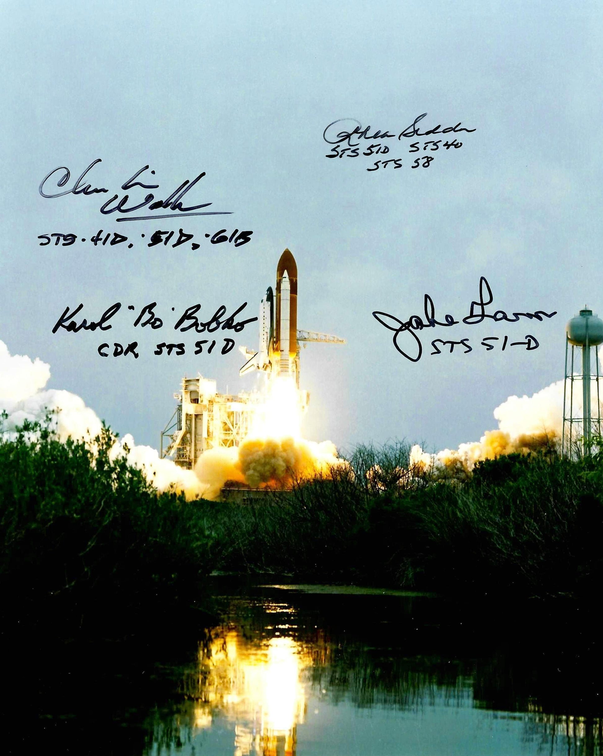 Space Shuttle mission STS-51-D launch 8x10'' photo - handsigned by Walker, Bobko, Seddon & Garn