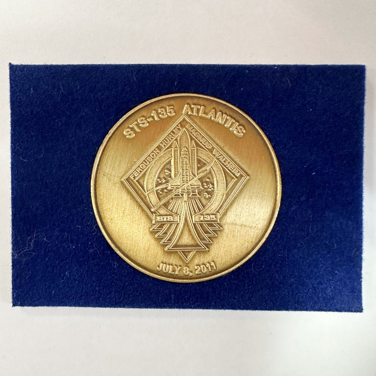 Coin NASA - Space Shuttle Mission STS-135